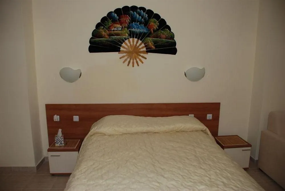Pollo Resort Napospart Apartmanhotel