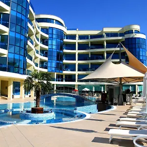 https://marina-holiday-club.varna-hotels.com